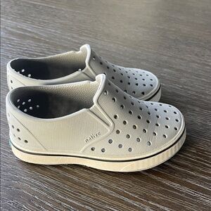 Native Kids Beige Water Shoes